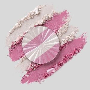 OFRA COSMETICS

HIGHLIGHTER - INNER GLOW